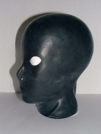 Anatomical female mask